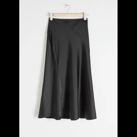 & Other Stories Satin Midi Skirt - Picture 3 of 4